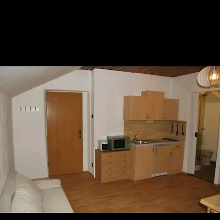 Cozy Near The Airport